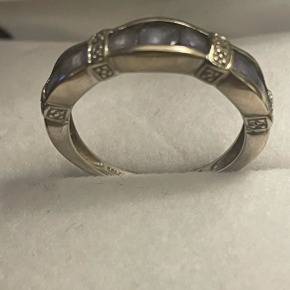 10K Genuine Tanzanite Ring - Picture 6 of 6